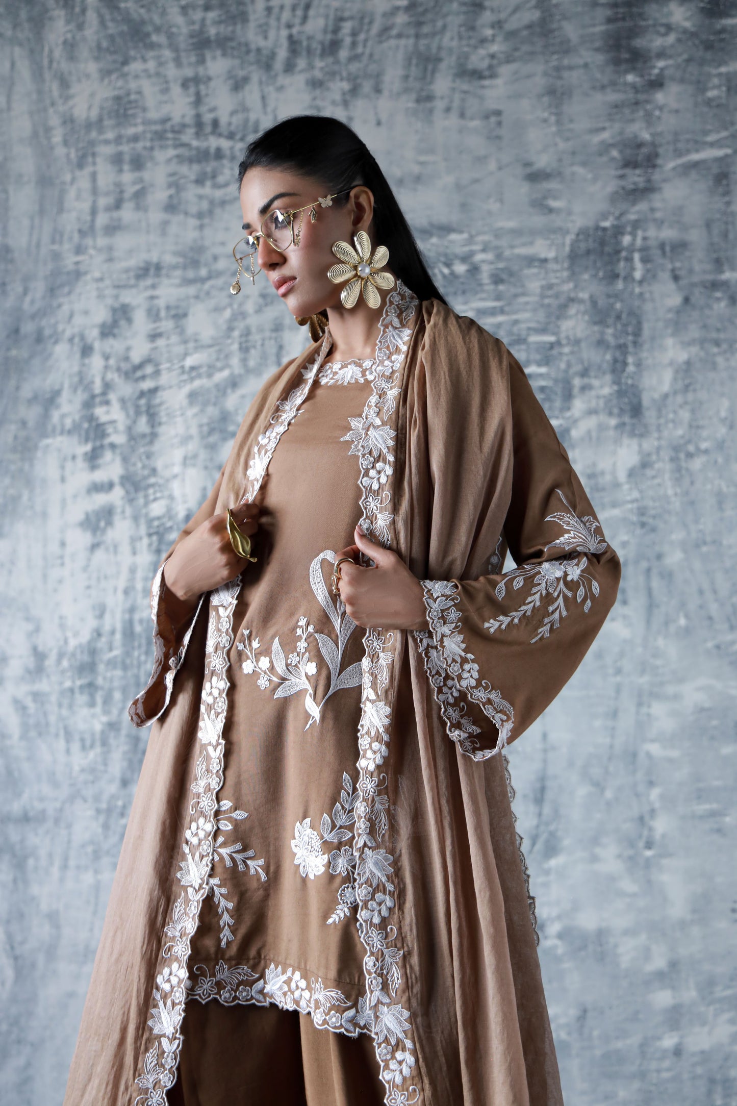 AAMIRA